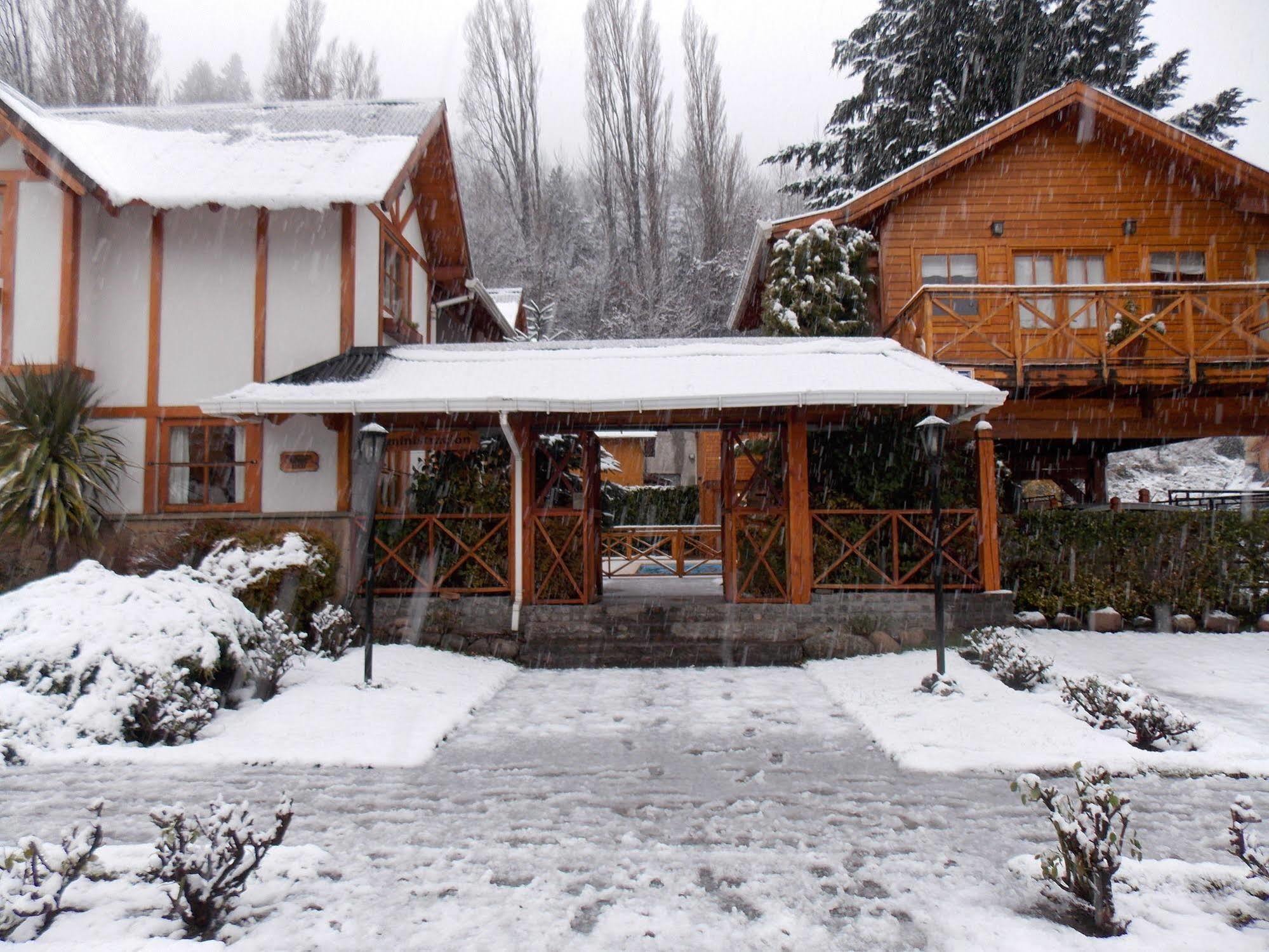 San Martín de los Andes Apart Hotel My Friends מראה חיצוני תמונה